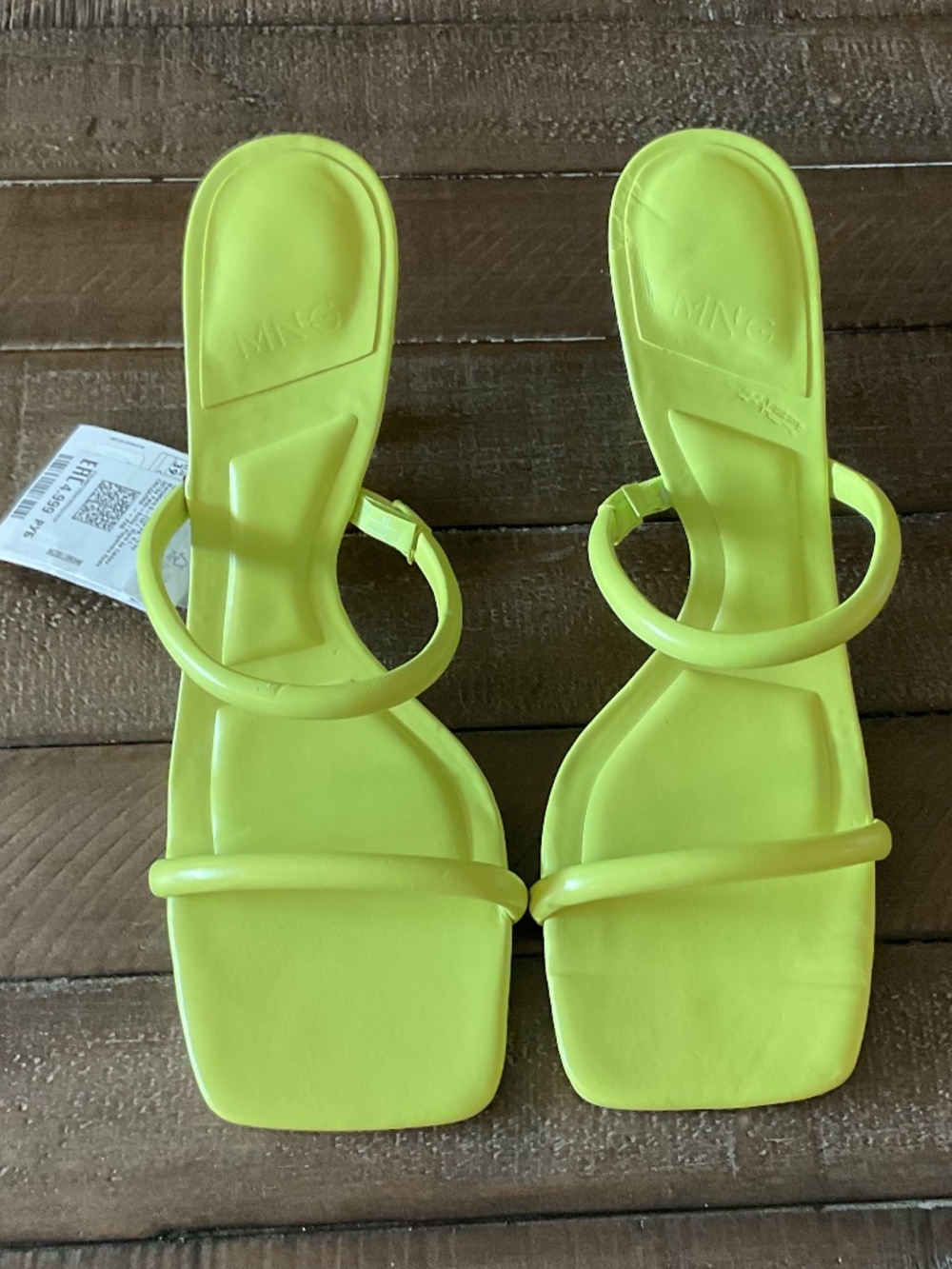 💐NWT💐 Mango Strappy Heeled Sandals - size 39 - Picture 2 of 9